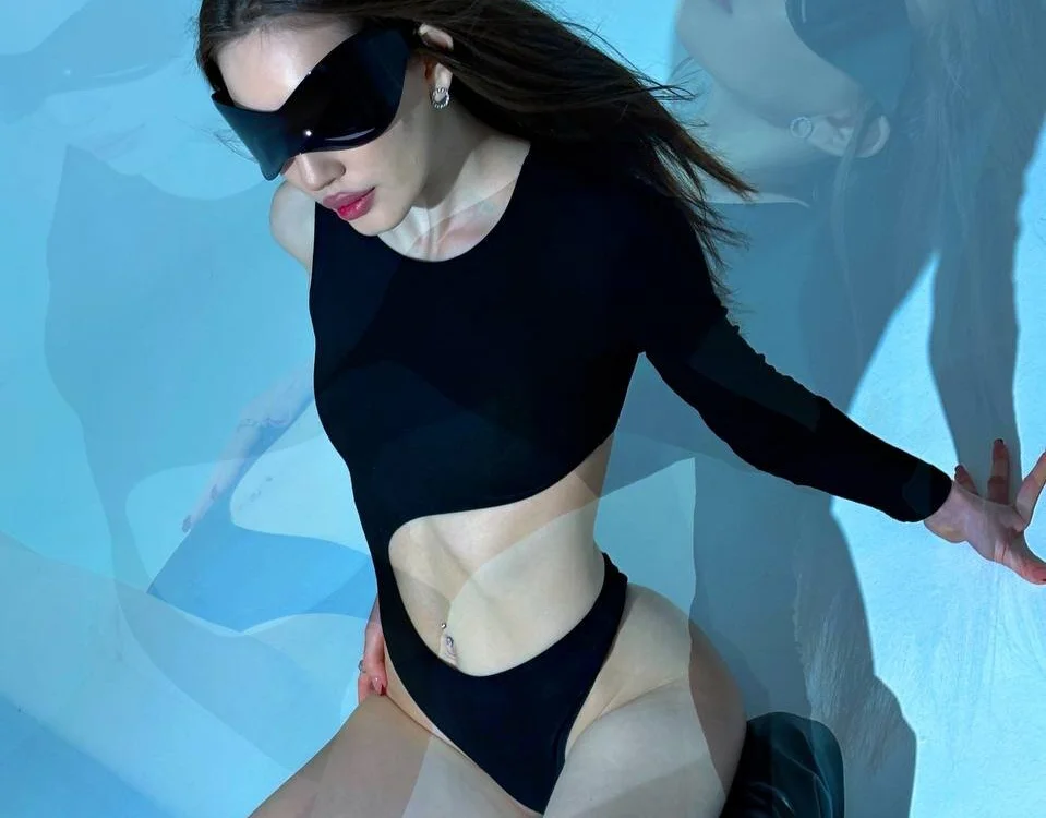 VvesssbZe Offline XXX-Chat