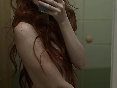 HotNicolle webcam livesex profile in romantic cams