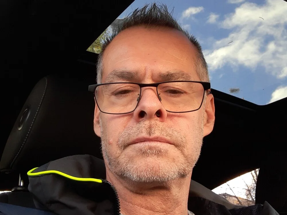 DarrenSullivanSlut's Offline XXX Chat