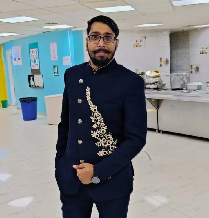 Ajju121092 Offline XXX Chat