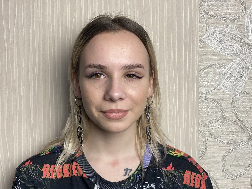 RobynaCarol's Offline XXX Chat