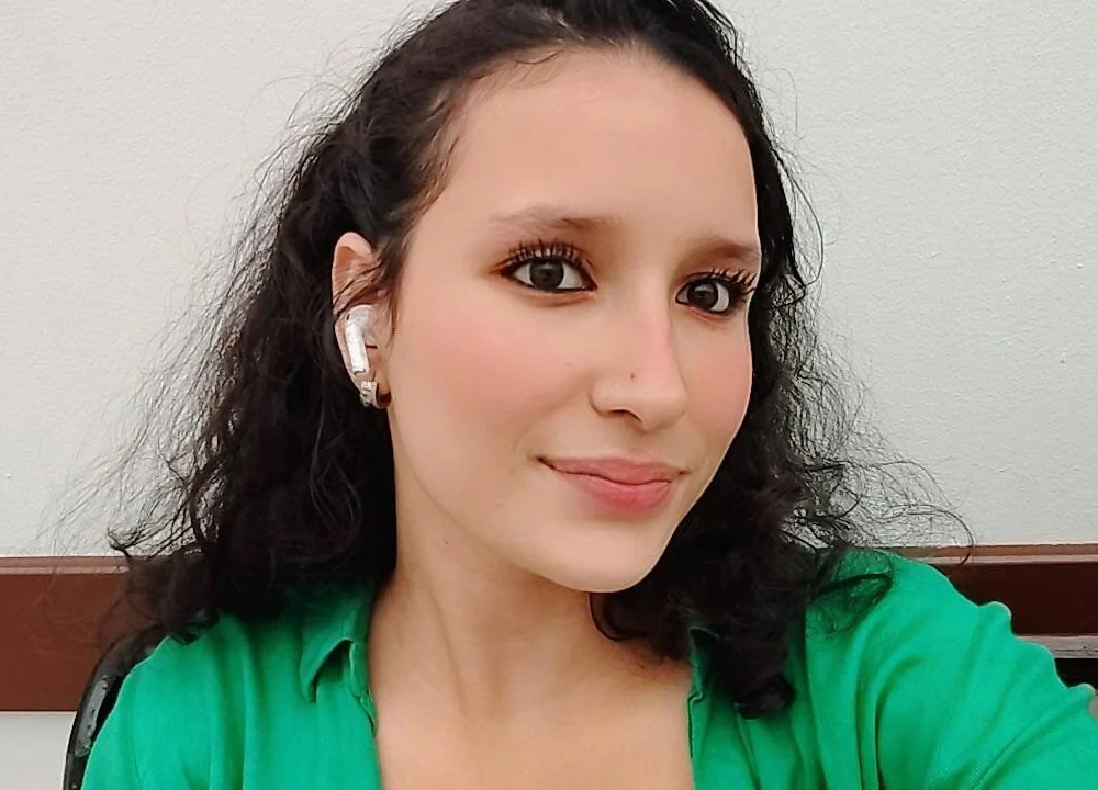 issabella_Mendez_ 2