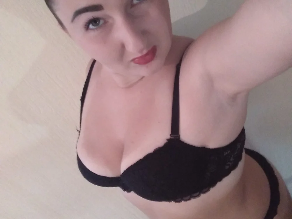 KarinaFlame's Offline XXX Chat