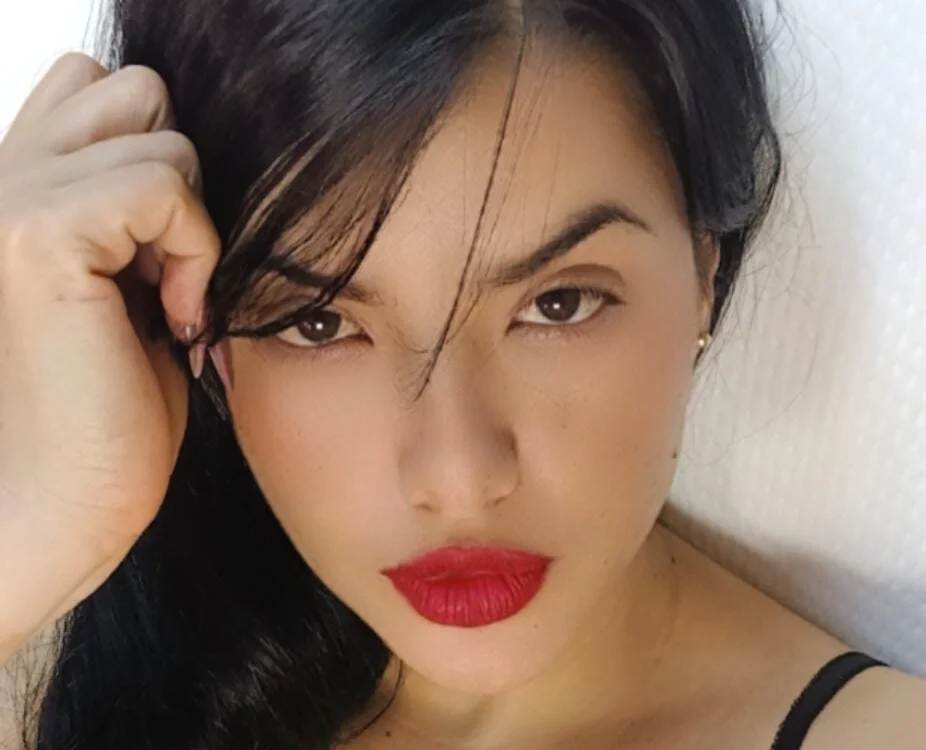 Tamaraa_wet Chat XXX Ngoại tuyến