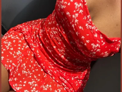 Yummy_chocolata Couple Squirtebony Free Cam Striptease
