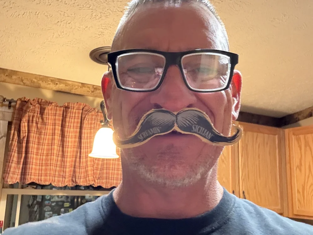 Tinyd80's Offline Chat Room