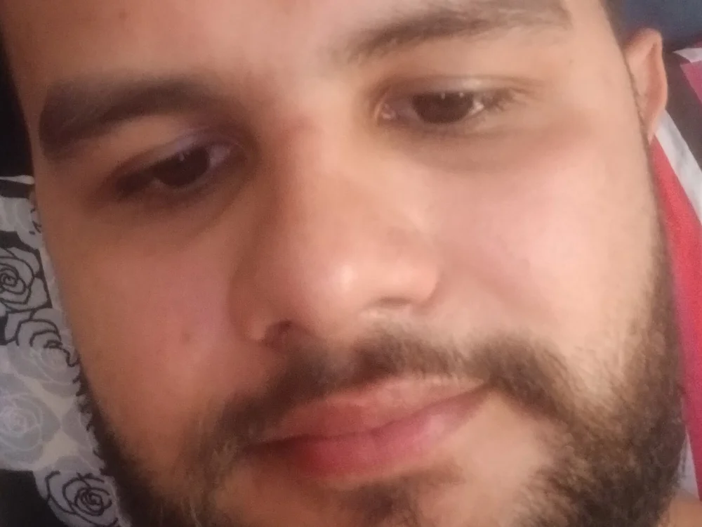 ali_b4b4's Offline Chat Room