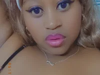 Модель CURVYBUBBLEZ