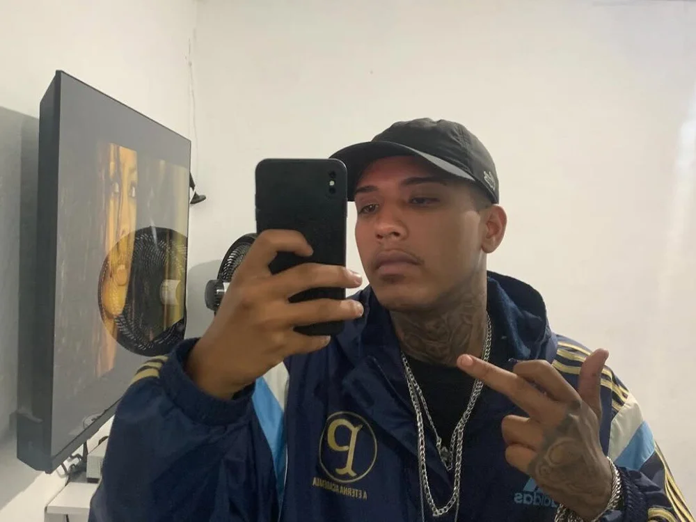 Jeanvictor01 Offline Chatraum