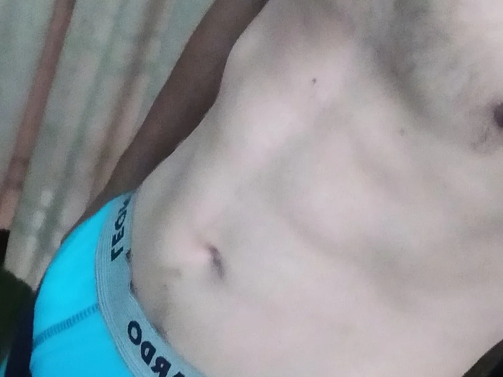 ZeroWhite12 – Offline XXX chat