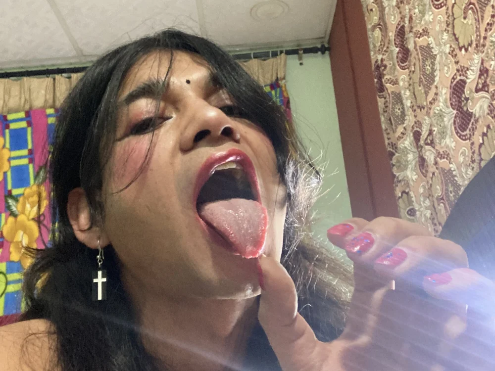 SilverXxXcherry's Offline Chat Room