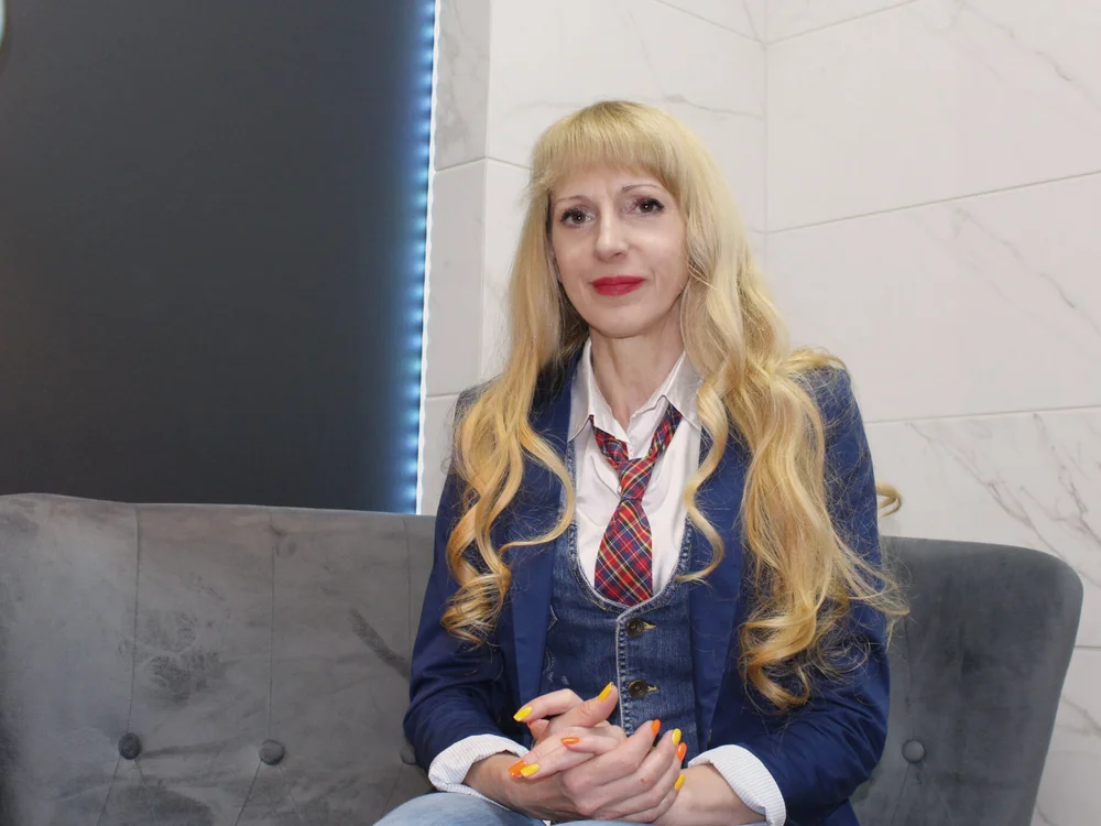 Stephanie_Sunshine's Offline Chat Room