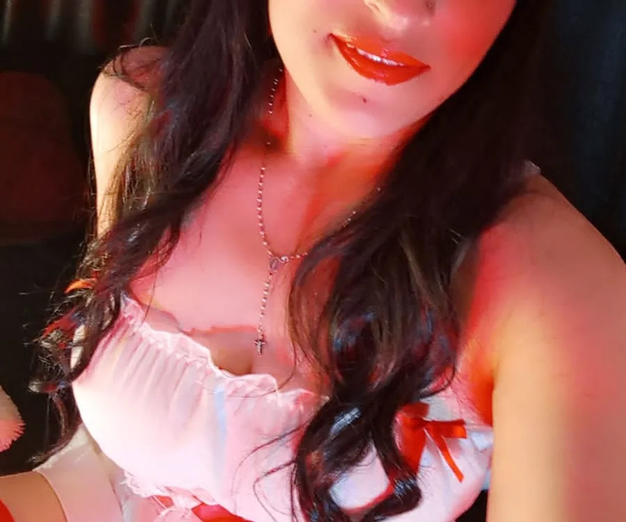 Isa_bluee Offline XXX-chat