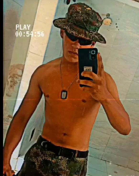 Offline chatovací místnost Alejo66_