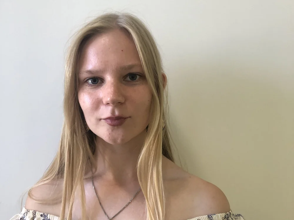 GillBriaar's Offline Chat Room
