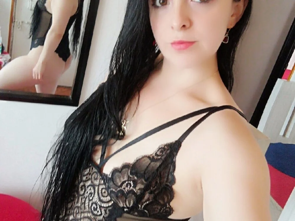 دردشة antara_hotgirl الجنسية دون اتصال