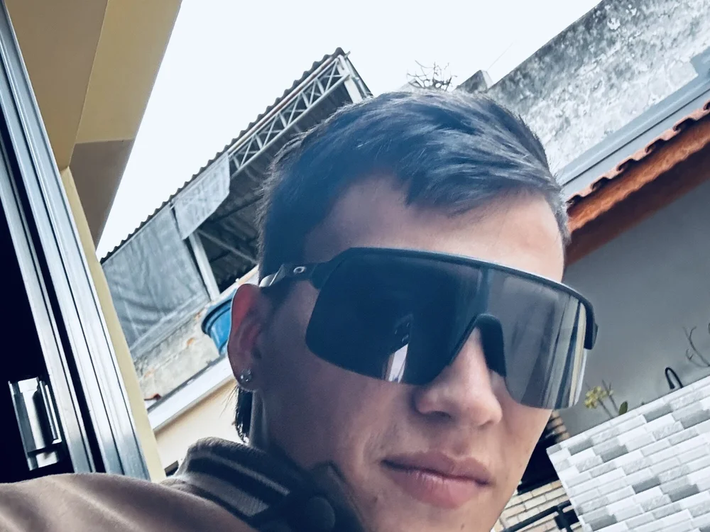 צ'אט XXX לא מקוון של Maximo_30
