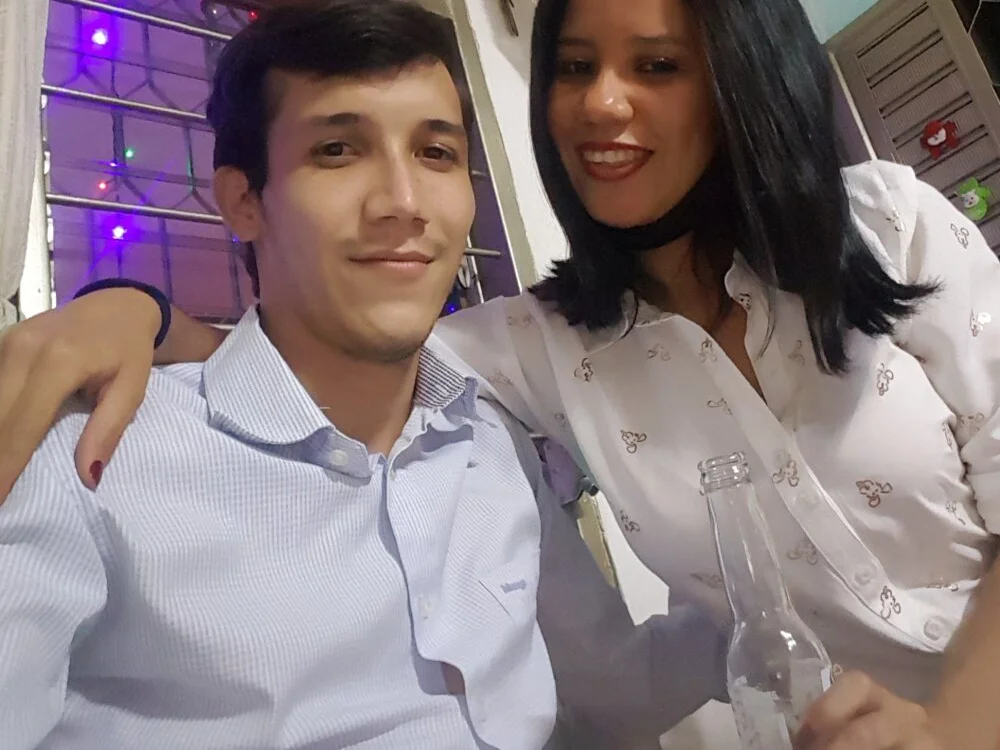 Andrewandzoe Chat XXX Ngoại tuyến