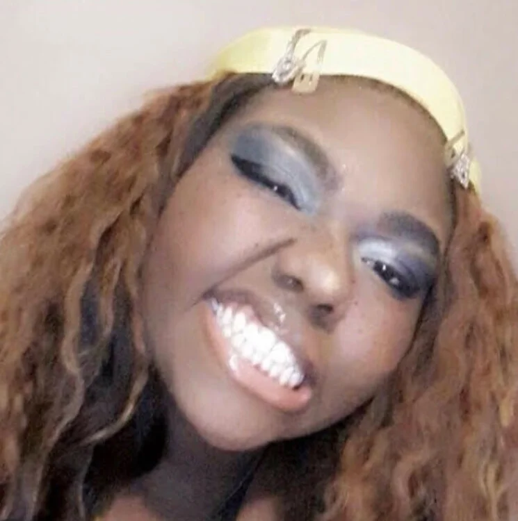 Angelslays' Offline Chat Room