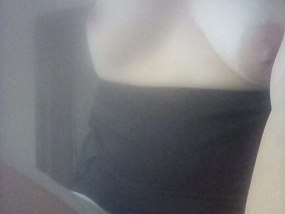 Saviegirl Chat XXX offline