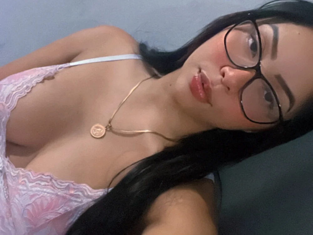 NIKITAFOGOSA offline chatrum