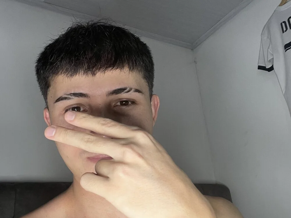 دردشة Pablokenned الجنسية دون اتصال