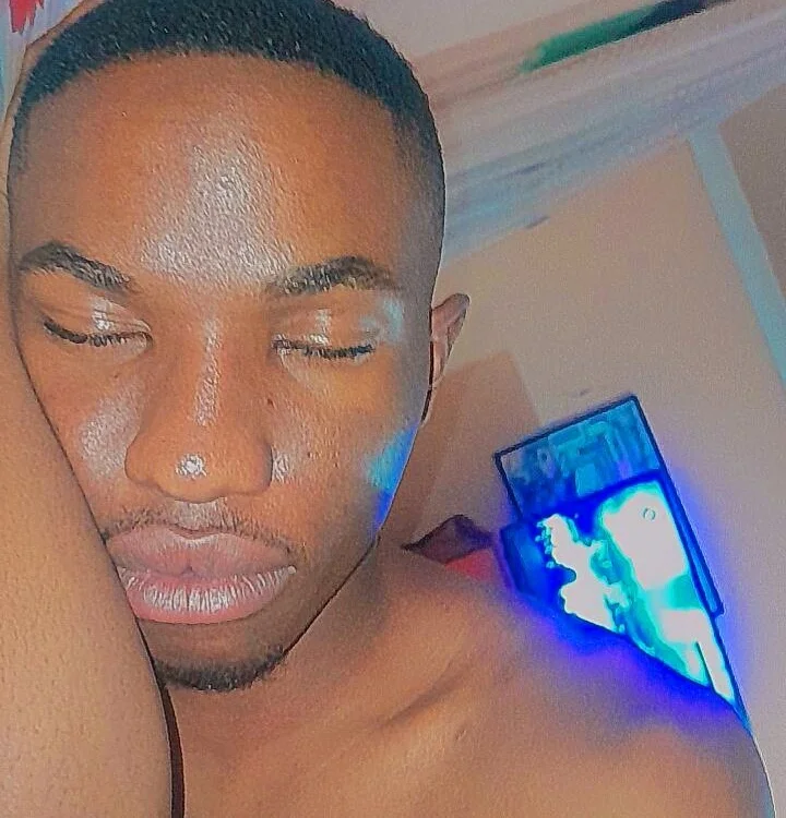 Breezyvikky cam model