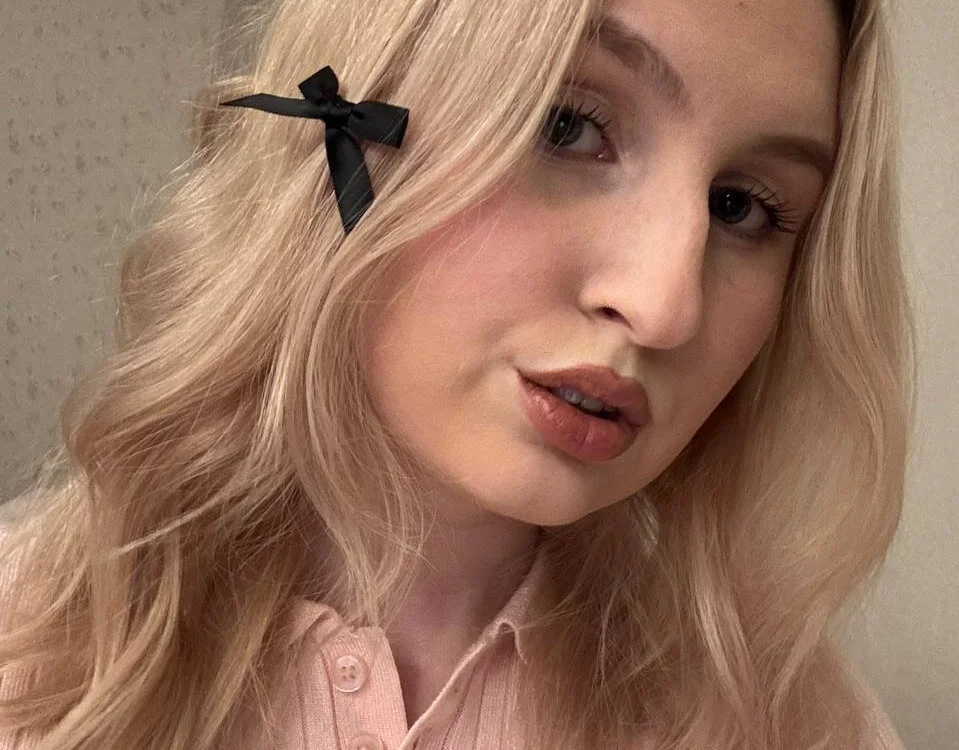 Florence_Mary offline XXX-chat