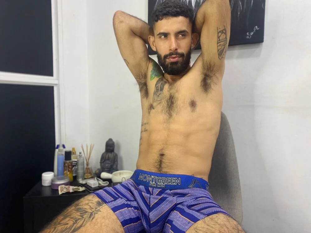 alejandro_dick's Offline XXX Chat