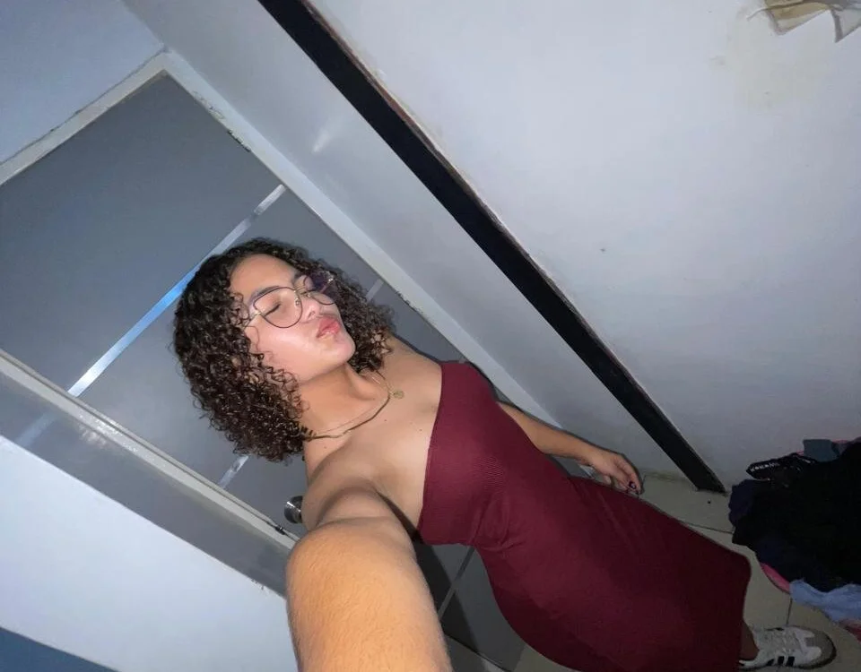 AlessiaLaurent1 Chat XXX offline