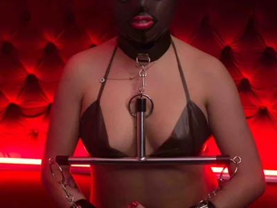 Sloppy_Fetish_Doll