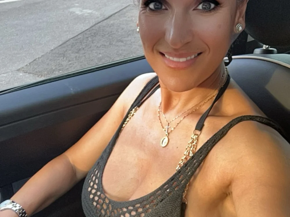Topolina100 Offline XXX-Chat