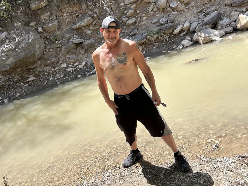 Crackerg73's Offline XXX Chat