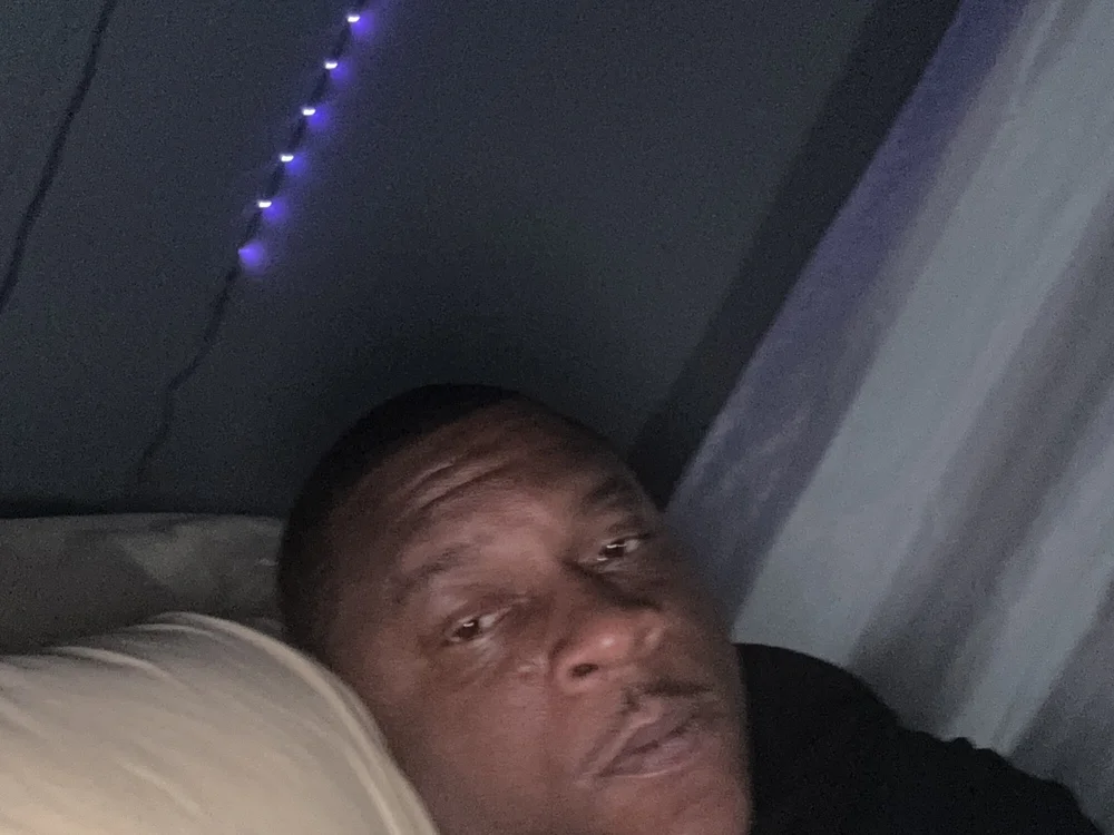 Rickjames80's Offline Chat Room