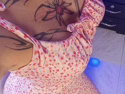 Dream_pink Female Petitemixed Free Webcam Chat