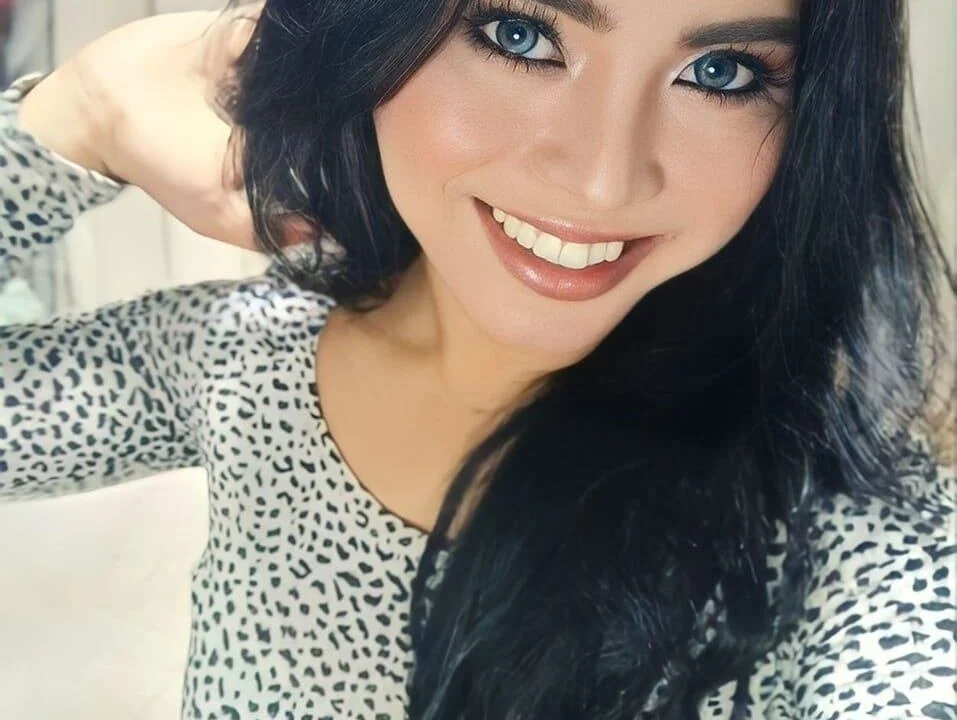 zhillycate Obrolan XXX Offline