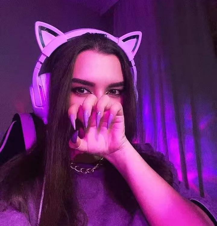 Milu_Sensual_ offline XXX-chat