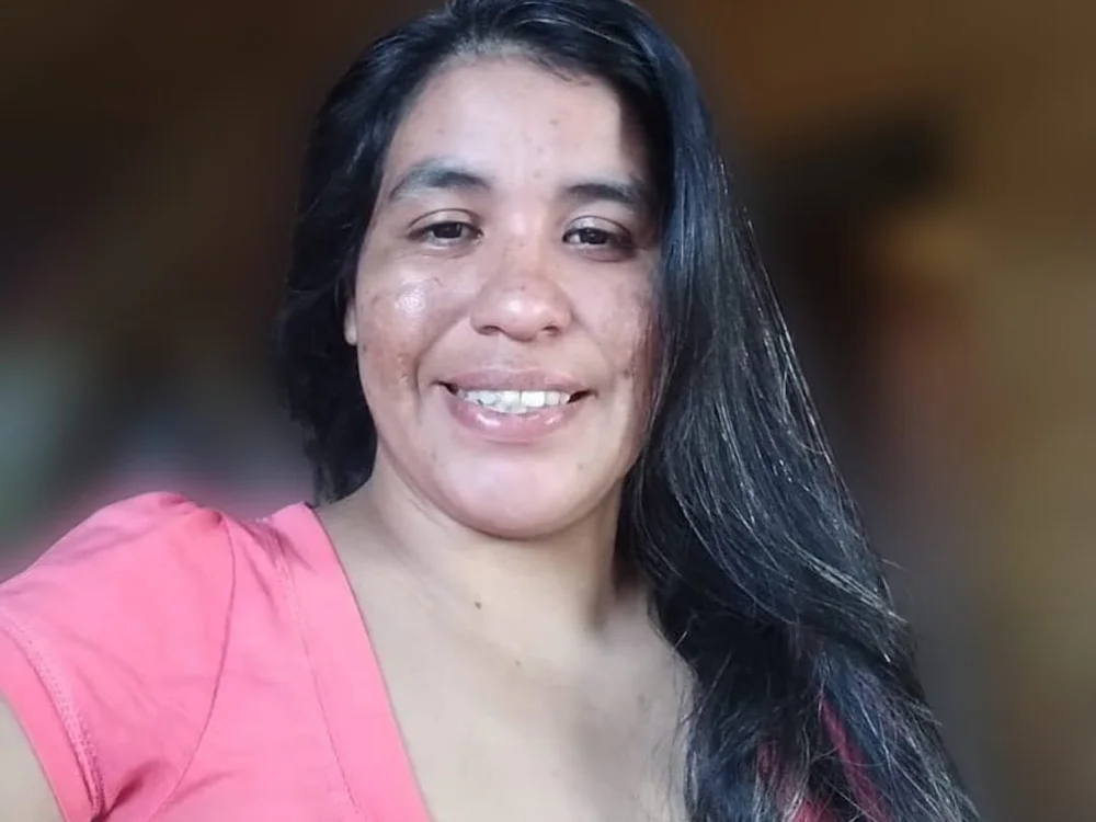 isa_y_gusn Offline XXX chat