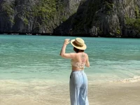 Elizabeth_Hottie_ Live XXX-Chat