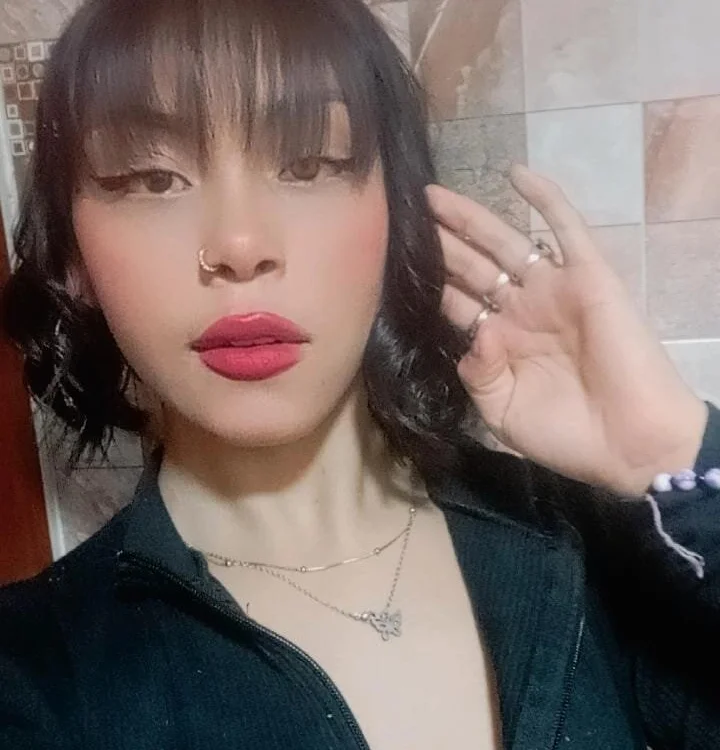 Yina-stone offline chatrum
