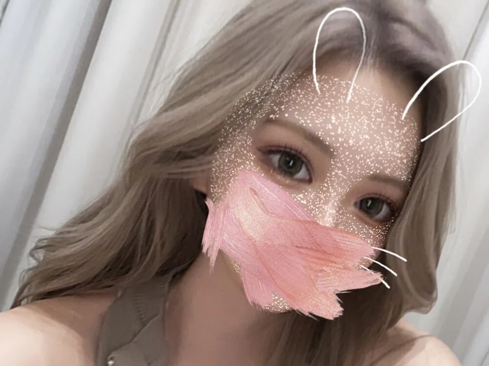 LiLi_20_luv's Offline XXX Chat