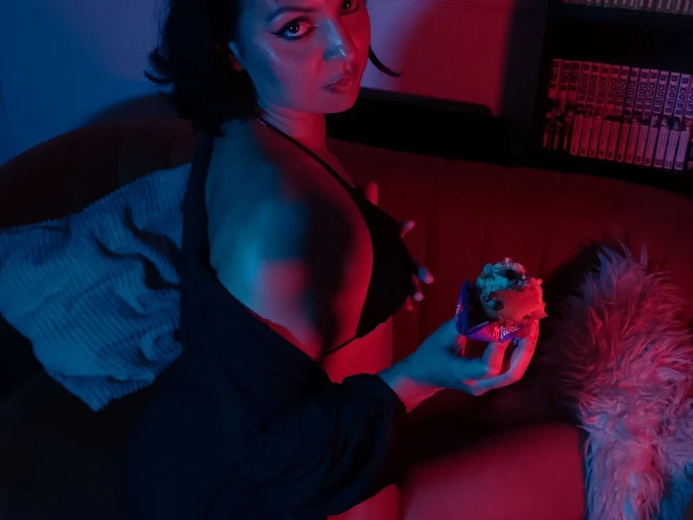 Soniaisdancing's Offline XXX Chat