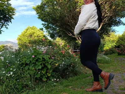 _andrea30 - brunettes