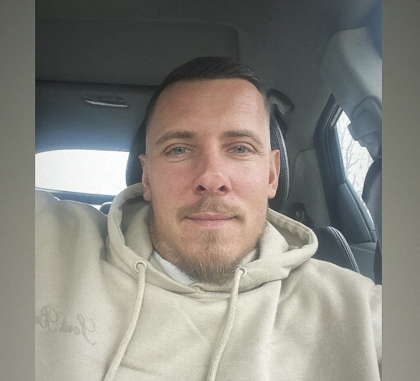 Abananaksl Chat XXX offline