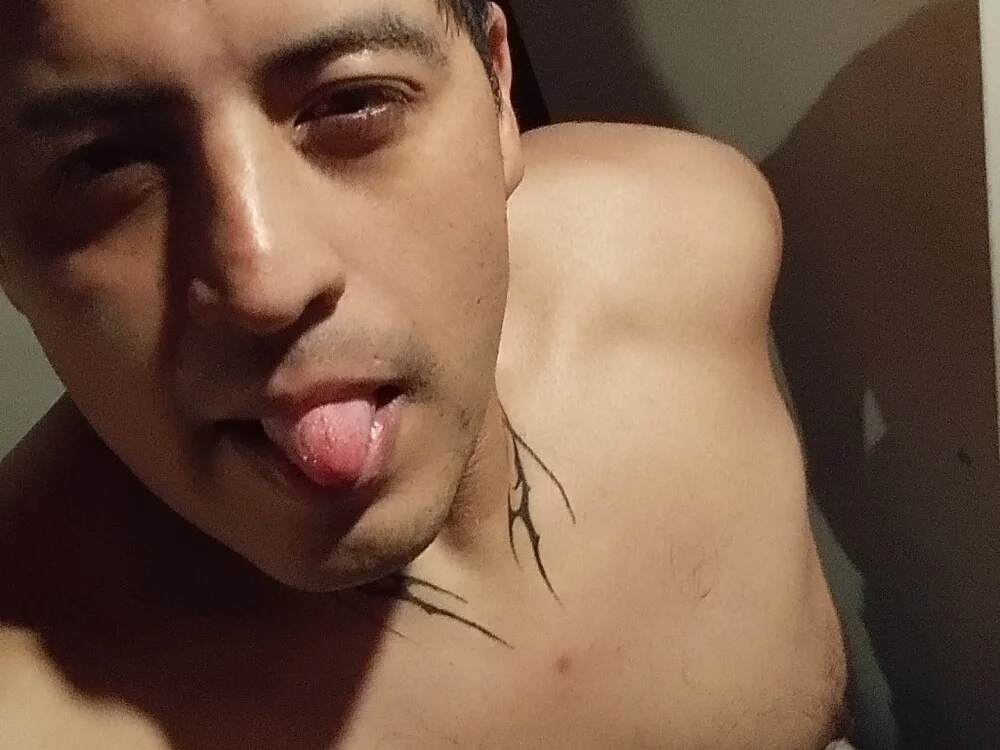 Offline XXX chat modela Luis901890