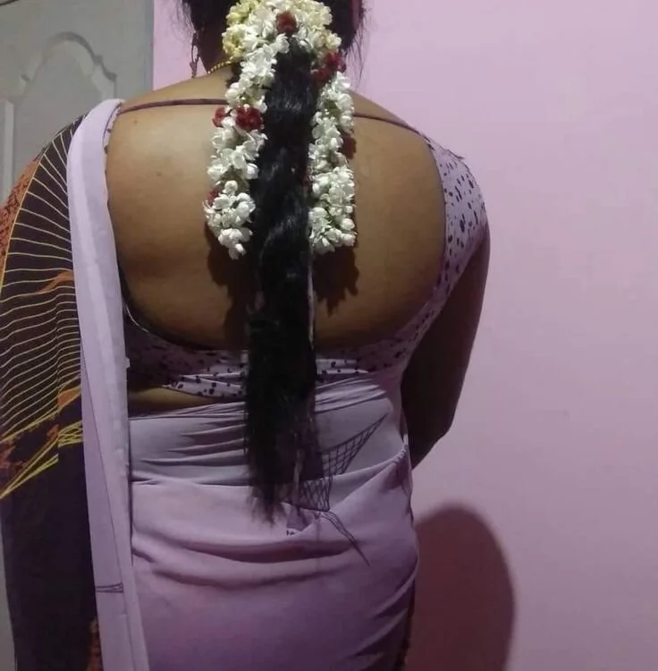 دردشة Tamilhot_janu الجنسية دون اتصال