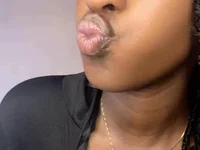 savagediva's webcam live show