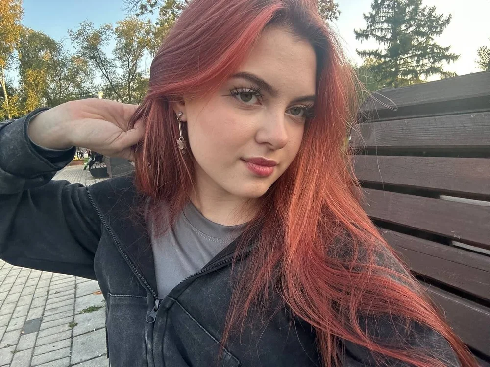 M0lly-Hart offline chatrum