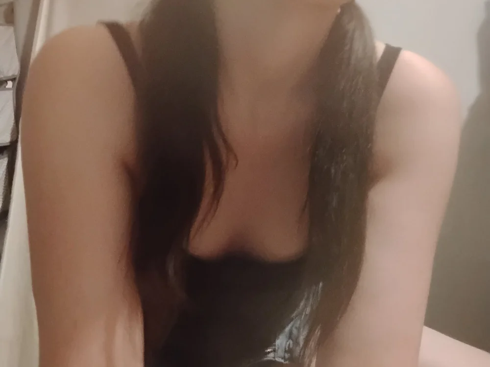 BeeliciousB's Offline XXX Chat