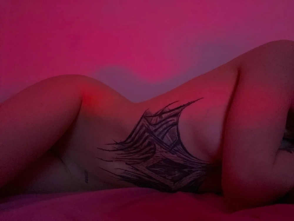 lisa_fantasy's most recent online preview